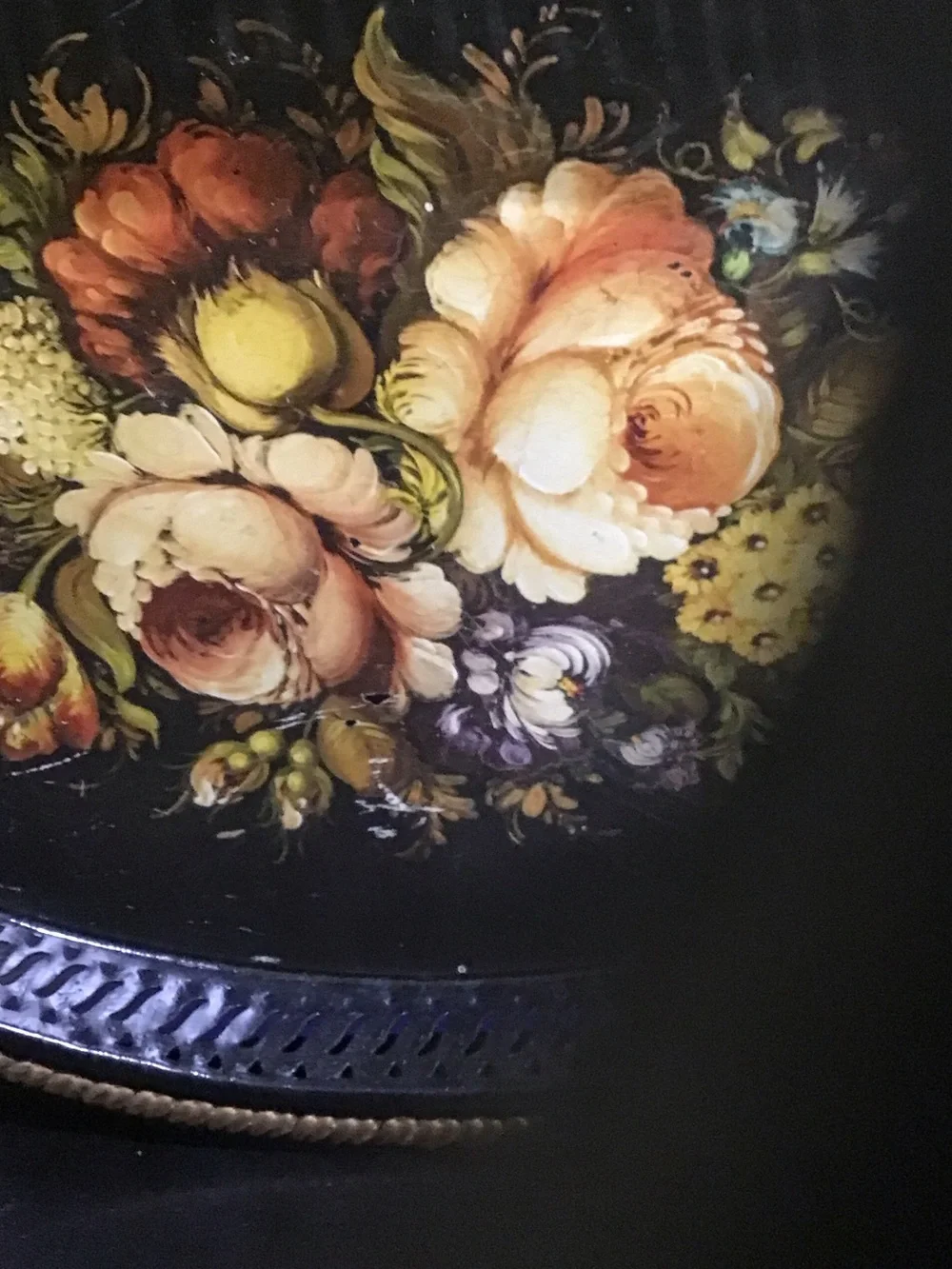 Vintage Floral Oval Wall Tray -Victorian Trading C Black with Multicolor Bouquet